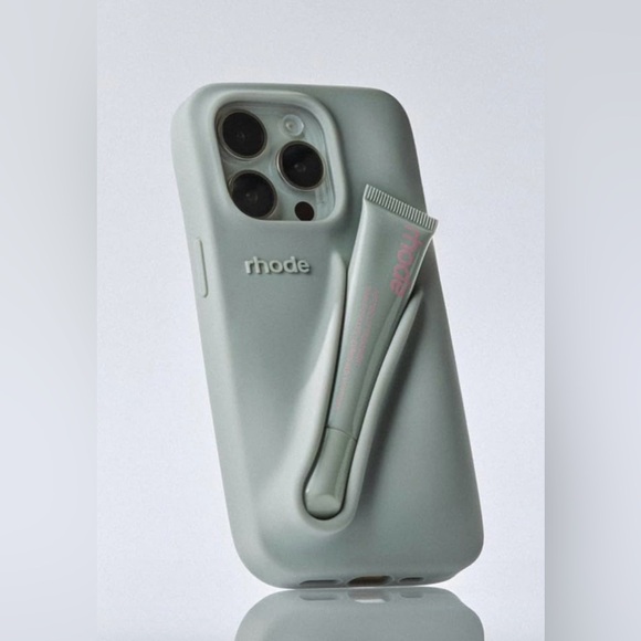Rhode iPhone 13 Case with Built-In Lip Balm Holder  Gray (Lip Balm Not Included) - Picture 1 of 8